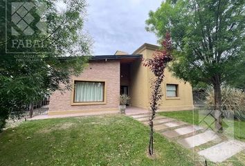 Casa en  Valentina Norte Rural, Neuquén