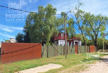 Casa en  Acacias Blancas, Partido De Escobar