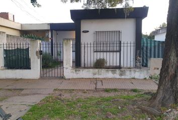 Casa en  Villa Elvira, Partido De La Plata