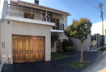 Casa en  Villa Lynch, Partido De General San Martín