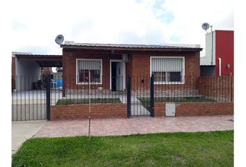 Casa en  Puerto Roldán, Roldán