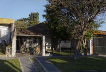 Casa en  Jose Marmol, Partido De Almirante Brown