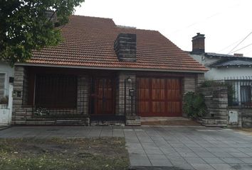 Casa en  Banfield, Partido De Lomas De Zamora