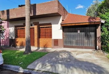 Casa en  Castelar, Partido De Morón