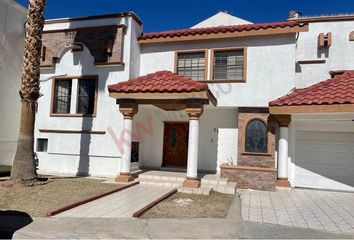 Casa en  Villas Primavera, Juárez, Chihuahua