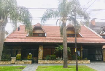 Casa en  Castelar, Partido De Morón