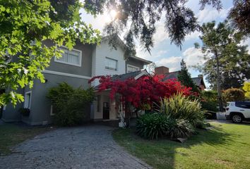 Casa en  Saint Thomas, Esteban Echeverría