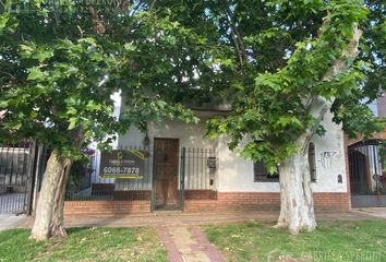 Casa en  Turdera, Partido De Lomas De Zamora