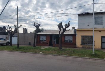 Casa en  San Lorenzo, Santa Fe