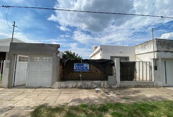 Casa en  Villa Constitución, Santa Fe