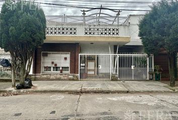 Casa en  Bernal, Partido De Quilmes