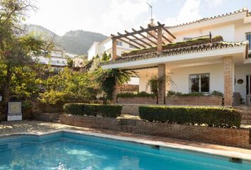 Chalet en  Alhaurin De La Torre, Málaga Provincia