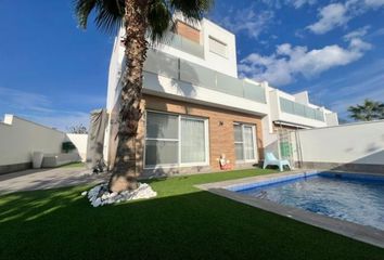 Chalet en  Pilar De La Horadada, Alicante Provincia