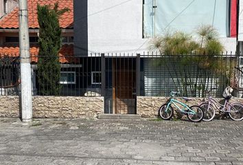 Casa en  La Gasca, Belisario Quevedo, Quito