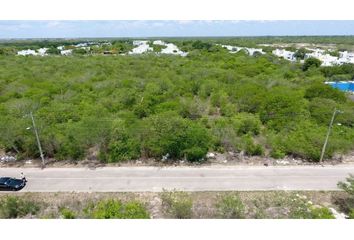 Lote de Terreno en  Pueblo Conkal, Conkal