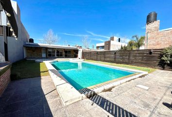 Casa en  Puerto Roldán, Roldán