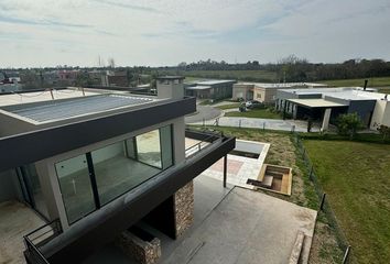 Casa en  Haras Santa María, Partido De Escobar