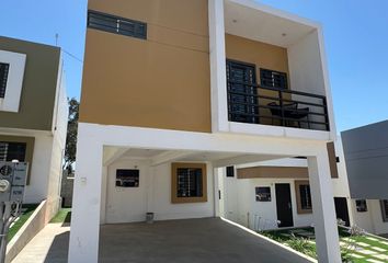 Casa en  Avenida Murua 1, Los Arenales I, Tijuana, Baja California, 22464, Mex