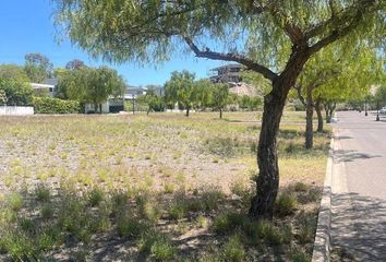 Terrenos en  Ciudad De Mendoza, Mendoza