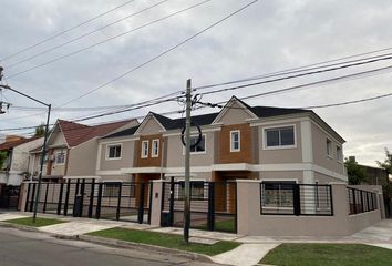 Casa en  Villa Adelina, Partido De San Isidro