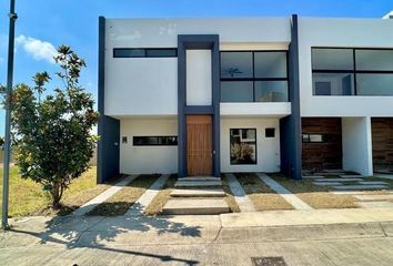 Casa en  Boulevard Valle Imperial, Valle Imperial, Zapopan, Jalisco, 45134, Mex