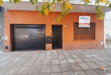 Casa en  Liniers, Capital Federal