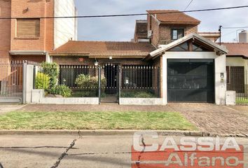 Casa en  Banfield, Partido De Lomas De Zamora