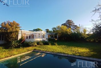 Casa en  Cumbres Del Golf, Villa Allende