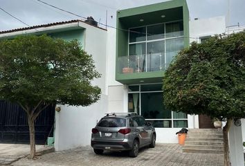 Casa en condominio en  Calle Paseo De Los Geranios 35, San Agustín, Tlajomulco De Zúñiga, Jalisco, 45645, Mex