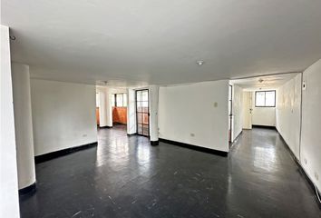 Apartamento en  Centenario, Cali