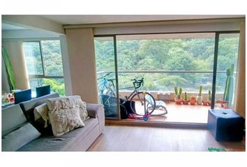 Apartamento en  Loma De Los Bernal, Medellín