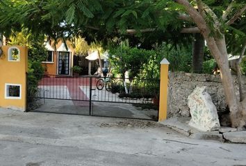 Casa en  Calle 18 6, Chablekal, Mérida, Yucatán, 97302, Mex