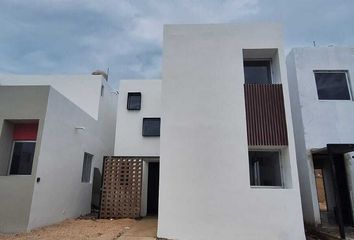 Casa en  Calle 67d, Kanasín, Yucatán, 97374, Mex