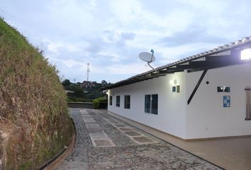 Casa en  Alto Nápoles, Cali