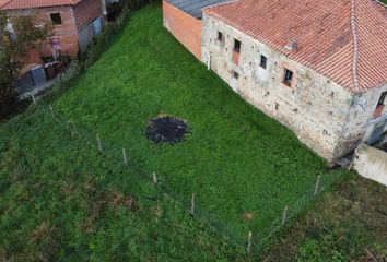 Chalet en  Salas, Asturias