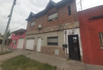 Casa en  Roque Sáenz Peña, Rosario