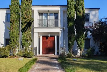 Casa en  Ezeiza, Partido De Ezeiza