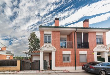 Chalet en  Mojados, Valladolid Provincia