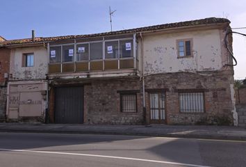 Villa en  Torrelavega, Cantabria