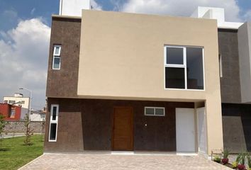 Casa en  Jesús Jiménez Gallardo, Metepec