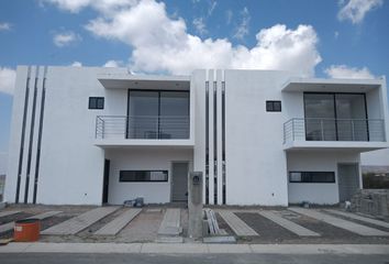 Casa en  Calle Travertino, Campestre, La Antigua Juriquilla, Querétaro, 76226, Mex