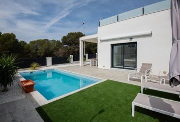 Chalet en  Pinar De Campoverde, Alicante Provincia