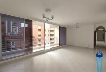 Apartamento en  Laureles, Medellín