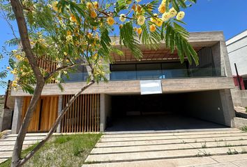 Casa en  Las Heras, Mendoza