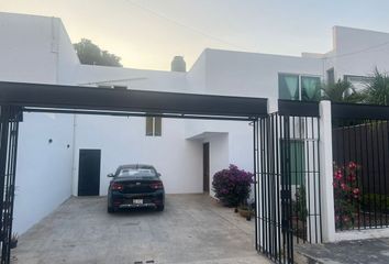 Casa en  Calle 23, Montebello, Mérida, Yucatán, 97113, Mex