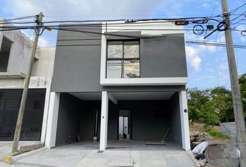 Casa en  Avenida Anexagoras 333, Atenas, Tuxtla Gutiérrez, Chiapas, 29025, Mex