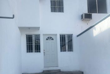 Casa en  Calle Hacienda San Felipe, Hacienda Mitras Tercer Sector, Monterrey, Nuevo León, 64340, Mex