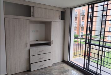 Apartamento en  Urbanización El Pinar, Madrid