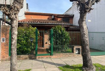 Casa en  Castelar, Partido De Morón