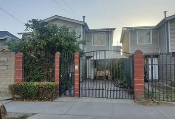 Casa en  Quilicura, Provincia De Santiago